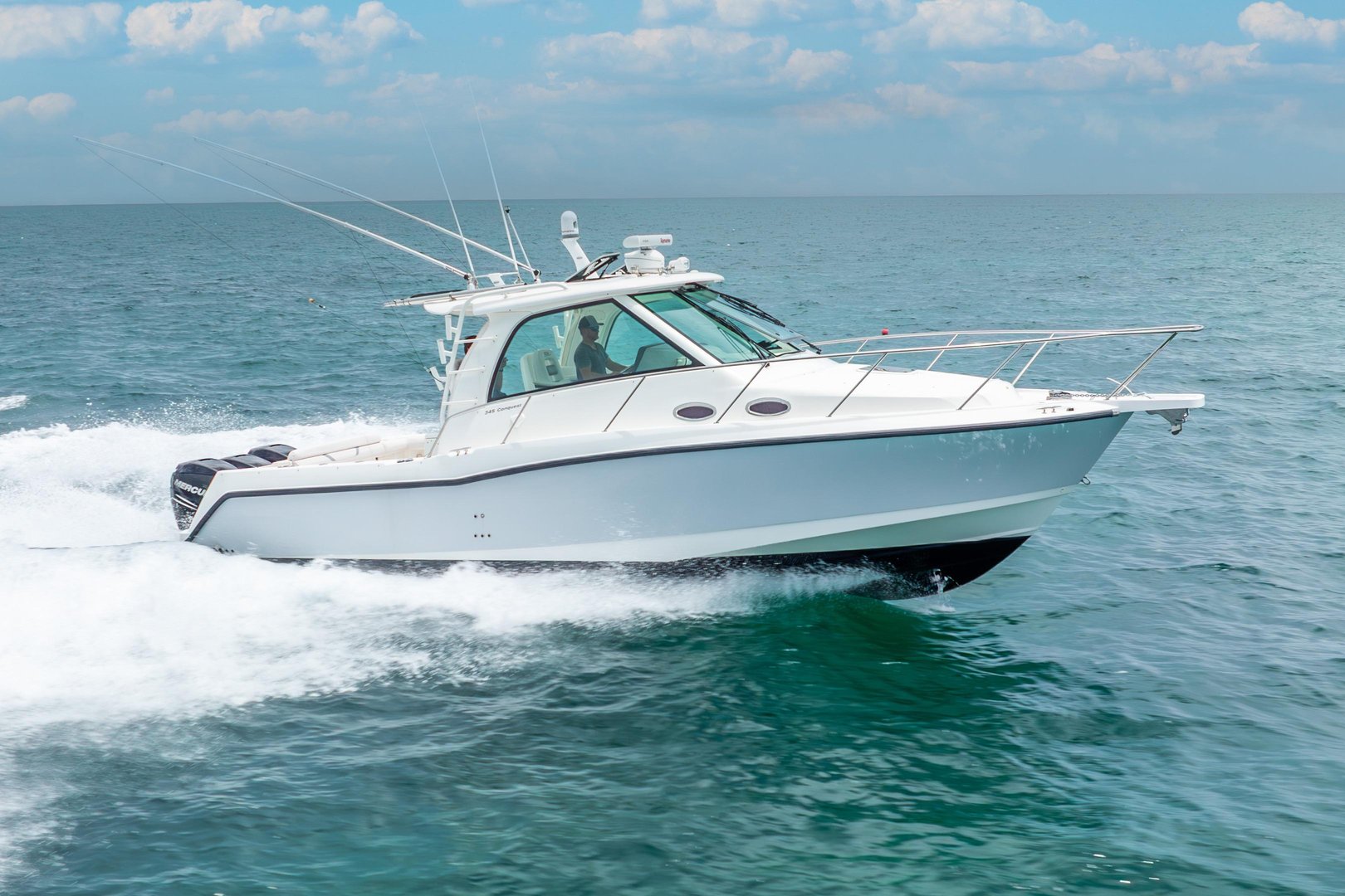 Boston Whaler 345 Conquest