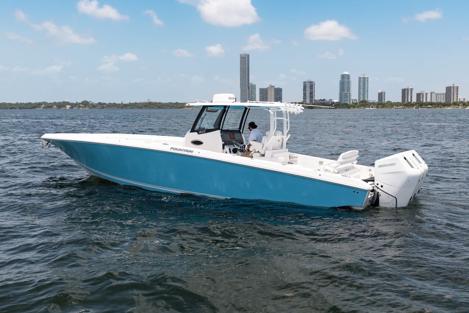 2025 Fountain 38 Center Console