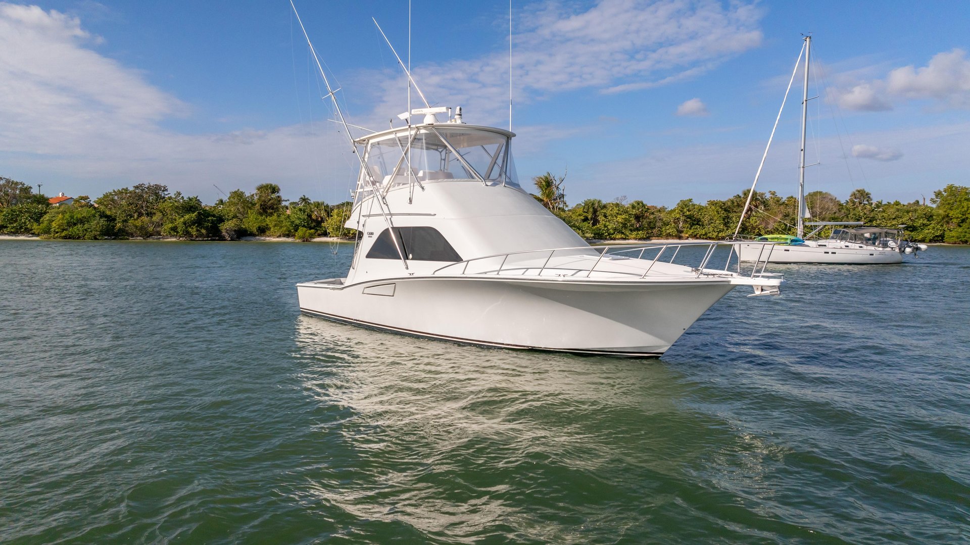 CABO 40 Flybridge