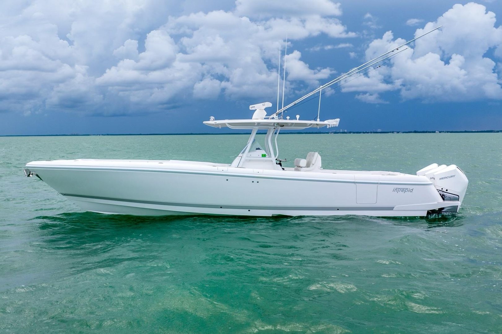 Intrepid 375 Nomad FE